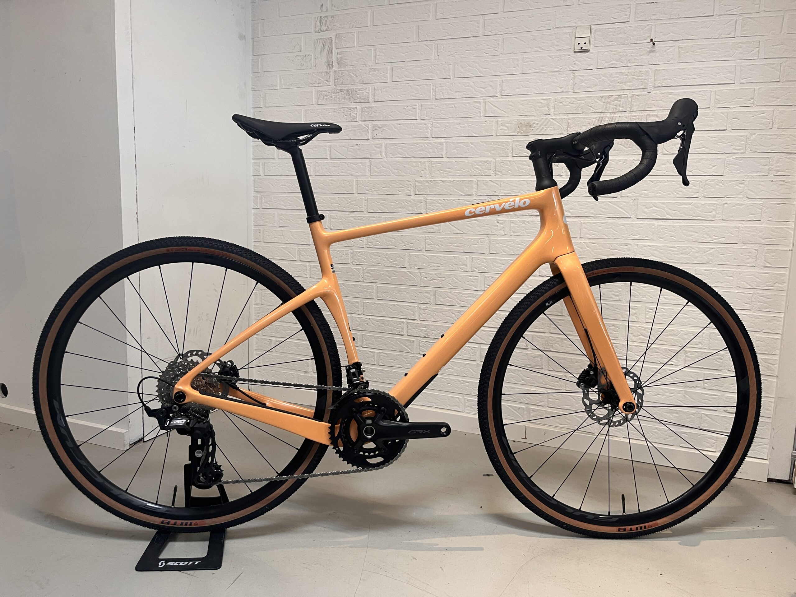 Cervélo Aspero GRX RX610